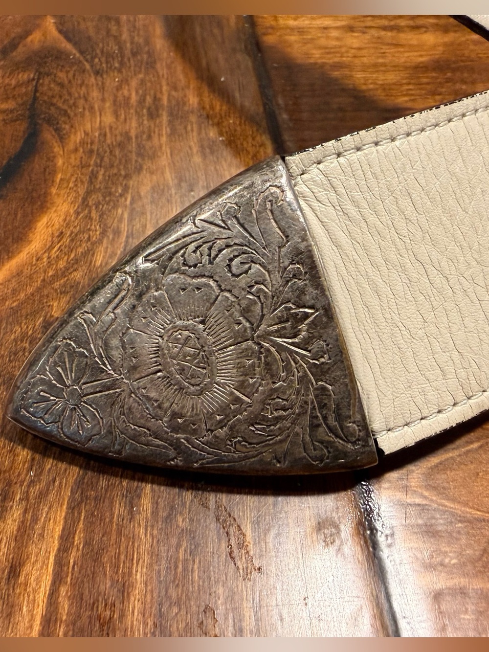 GORGEOUS!!π₯ STREETS AHEAD IVORY 2" LEATHER BRASS/SILVER PLATE BELT SIZE M - Picture 6 of 10